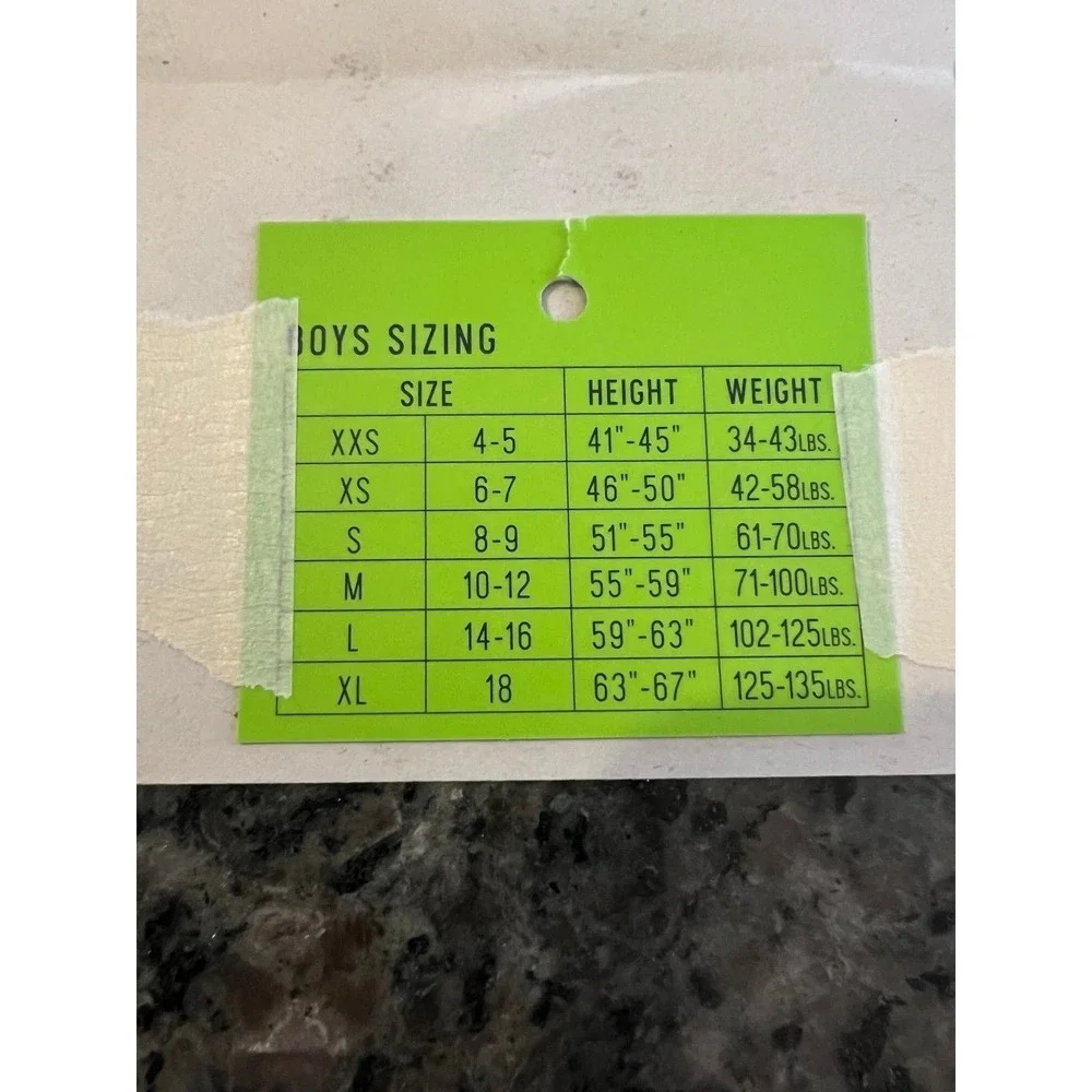 Boys‎ size 6/7 shorts (1983)